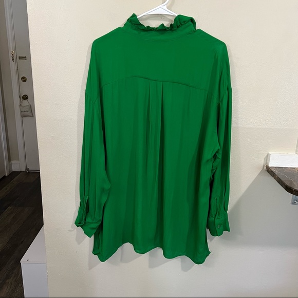 Zara ruffle trim button down oversized shirt green - Picture 8 of 12